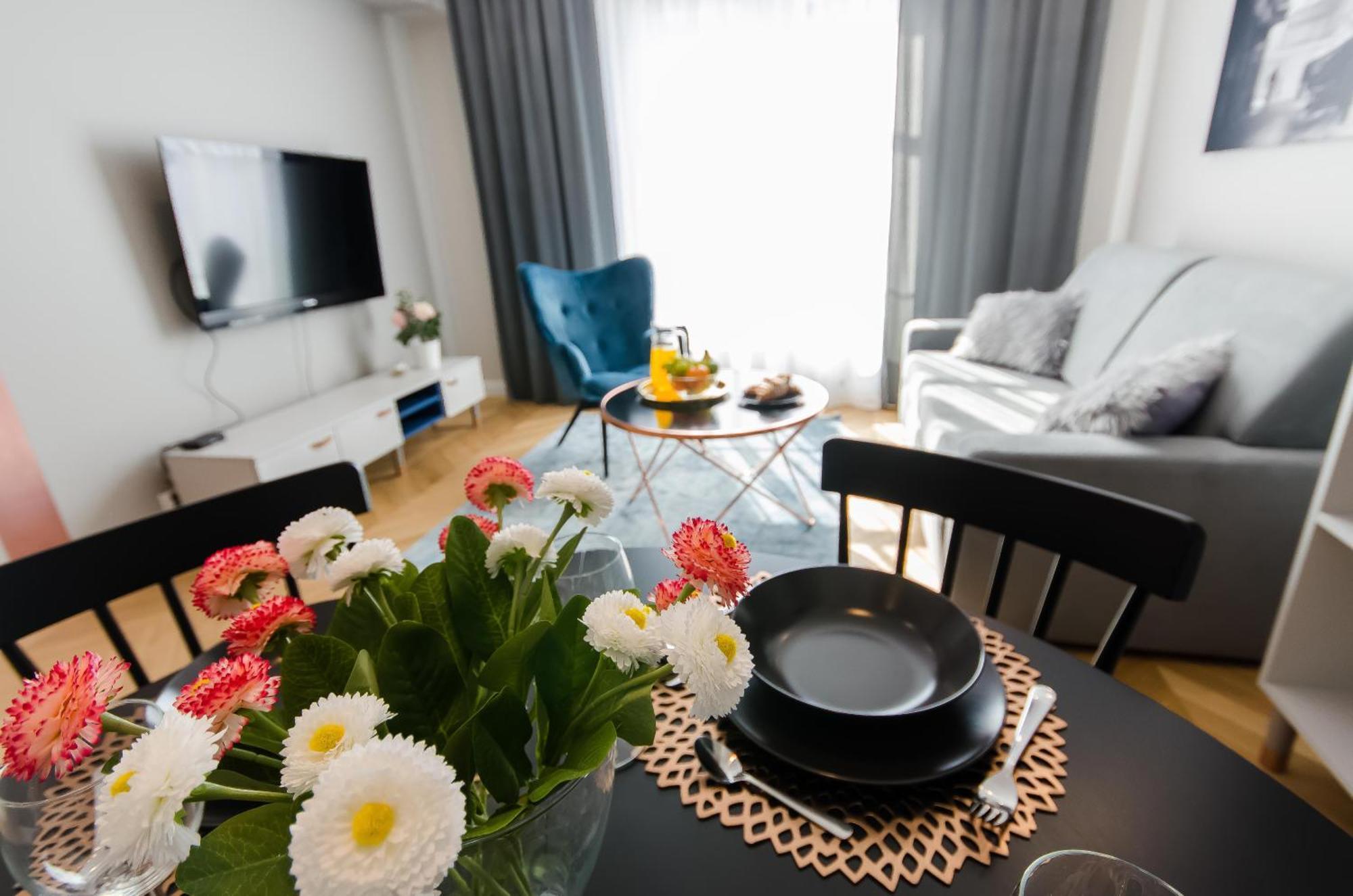 Old Town Premium Queen'S Apartments Краків Екстер'єр фото